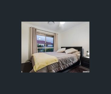 40 Audrey Avenue, Helensvale Monterey Keys - Photo 4