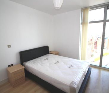2 bedroom flat to rent - Photo 5
