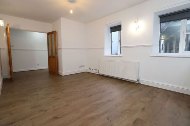 Central Street, Ramsbottom - Photo 1