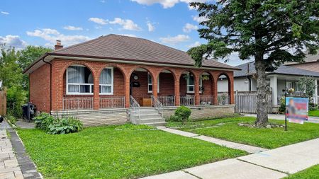 For Lease - 139 Ranee Avenue Unit# Basement, Toronto, Ontario - Photo 5