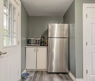 5300 Detroit Avenue apartment — Niagara Falls, ON (2-Bedroom) - 2 Bedroom - Photo 2