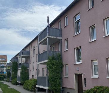 3 ZKB mit Balkon in verkehrsgünstiger Lage! - Foto 2