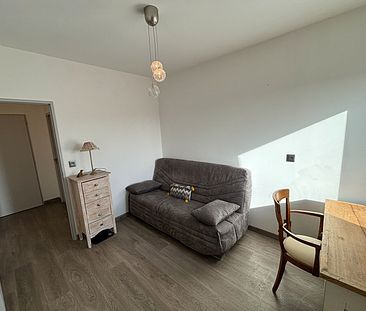 A louer meublé beau T3 74.3m2 Salon De Provence Centre-Ville - Photo 1