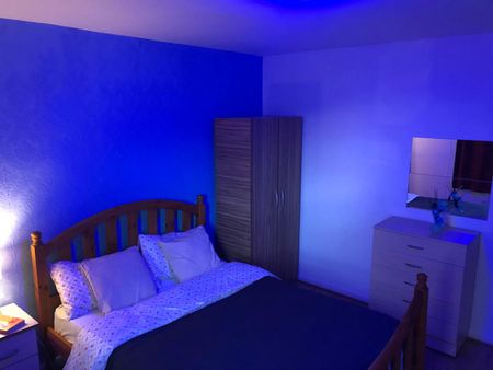 RM3 Trellis Square | Bow Road | London | E3 2DR - Photo 2