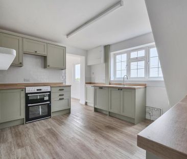 3 bedroom cottage to rent - Photo 2