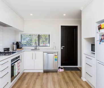 40 Dahl Drive, Wallaceville - Photo 1