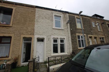 2 bedroom terraced house to rent - Photo 3