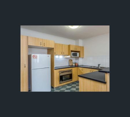 9a/188 Carrington St, Adelaide, SA 5000 - Photo 5