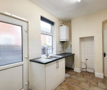 2 bedroom semi-detached house to rent - Photo 1