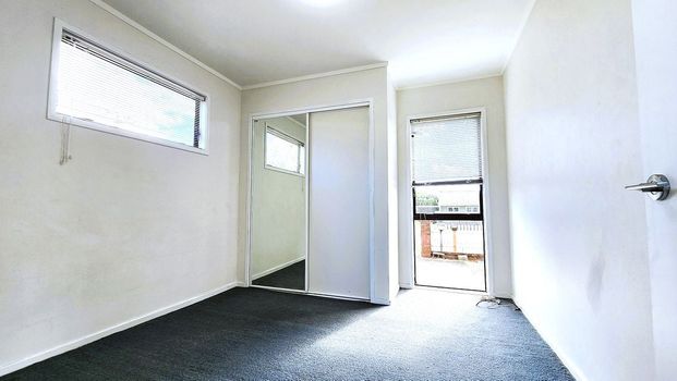 Brand new bathroom+kitchen 2-BR house, Henderson - Photo 1