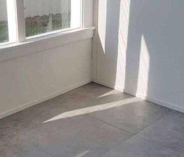 2 Bedrooms Glenfield - Photo 2