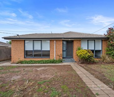 73 Centenary Avenue, Melton - Photo 1