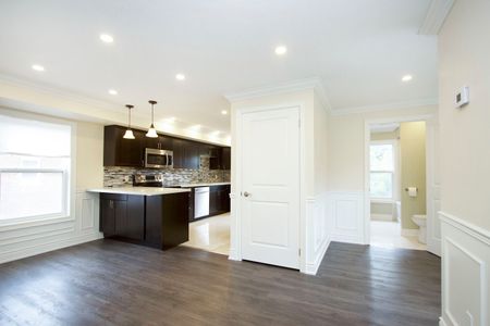 For Lease - 242 Kendal Avenue Unit# 2, Oshawa, Ontario - Photo 3