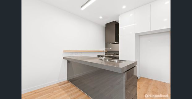 Magnificent Contemporary Townhome! - Photo 1