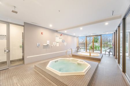 For Lease - 5240 Dundas Street Unit# B401, Burlington, Ontario - Photo 3