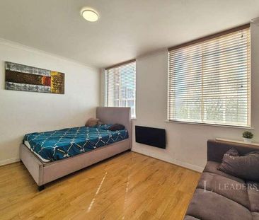 Durrant Court, Brook Street, Chelmsford, Essex, CM1 - Photo 3