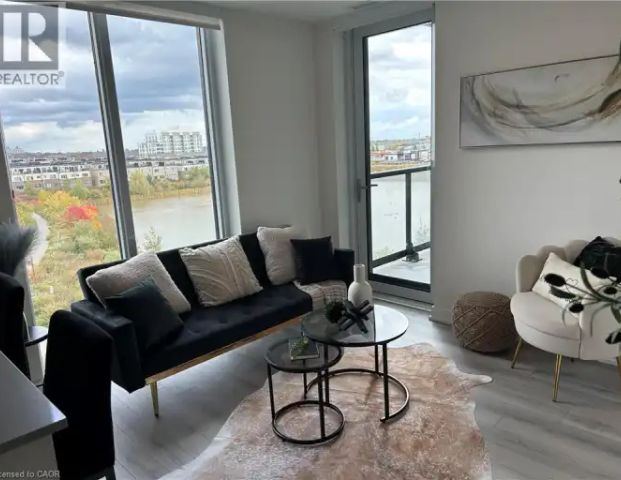 510-3079 TRAFALGAR Road | 510-3079 TRAFALGAR Road, Oakville - Photo 1