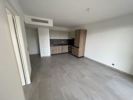 Location Appartement 2 pièces 41m² EZE 06360 - Photo 4