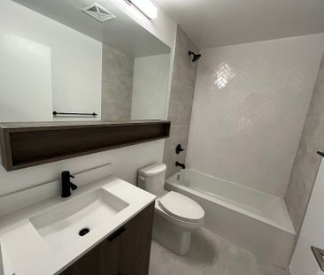 For Lease - 8888 Yonge Street Unit# 427, Richmond Hill, Ontario - Photo 1