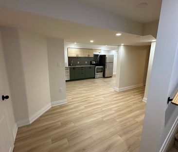 For Lease - 93 Courtney Crescent Unit# Bsmt, Barrie, Ontario - Photo 6