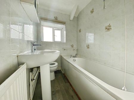 4 bedroom house to rent - Photo 5