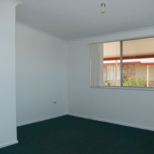 1/17 Gordon Street - Photo 2