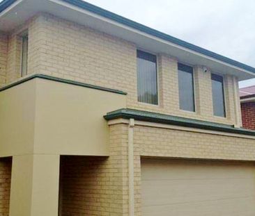 7/27 Mozart Mews, Rivervale. - Photo 3