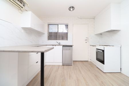 2/55 Chaston Street Wagga Wagga NSW - Photo 4