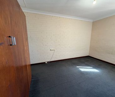 Low Maintenance Apartment in Amazing Location - Photo 3