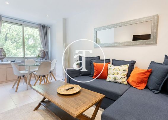 Monthly rental apartment with 1 bedroom and 1 bathroom in a building with a pool in the Salamanca neighborhood - Foto 1