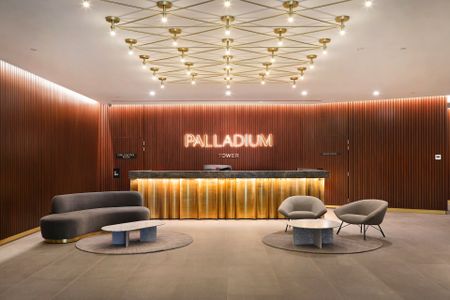 Unfurnished 1 bedroom Palladium Apartment available - Photo 4