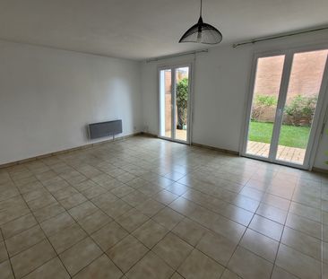 Location Maison 4 pièces 77m² SANTES 59211 - Photo 1
