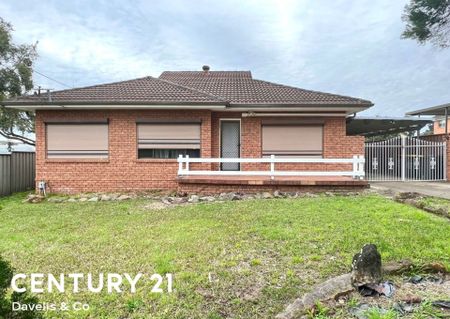2 Bedroom Flat | Utilities Included - Photo 5