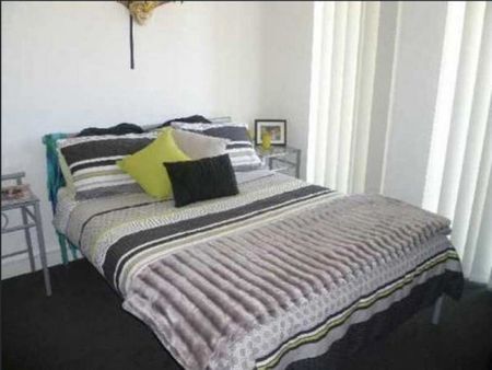 Modern Living in a Quiet&comma; Family-Friendly Pocket - Photo 5