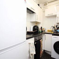 Ivy Lane, CT1 1WA, Canterbury - Photo 2