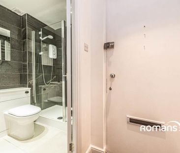 Studio to rent - Photo 4