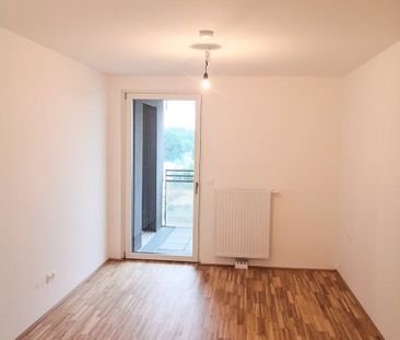 Großzügige 2-Zimmer Wohnung mit Loggia - Foto 4