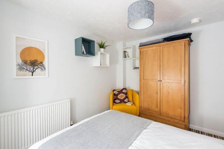 House share to rent - Photo 2