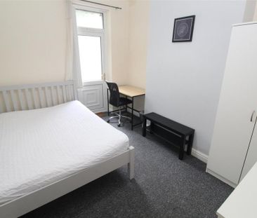 5 bedroom house to rent - Photo 4