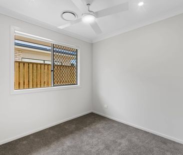 Family Home in Pumicestone Pocket - Photo 3