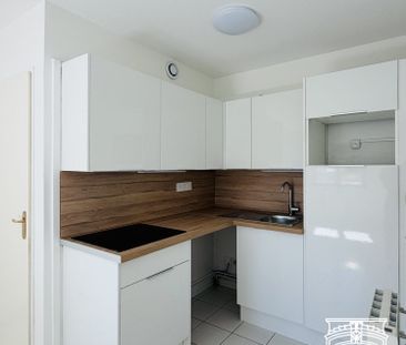 Location Appartement 1 pièce 24m² LYON 8ème - Photo 2