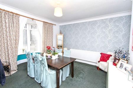 Thorntree Drive, Denton Burn, Newcastle upon Tyne, Tyne and Wear, NE15 7AQ - Photo 4