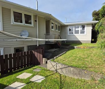 4 Bedroom,Bus route,walk to schools - Photo 4