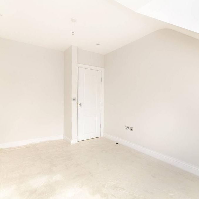 3 bedroom flat to rent - Photo 1