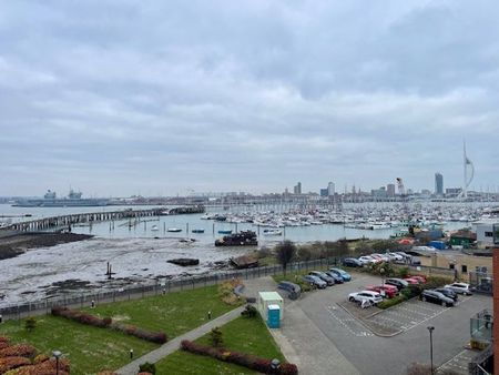 Rope Quays, Gosport - Photo 3