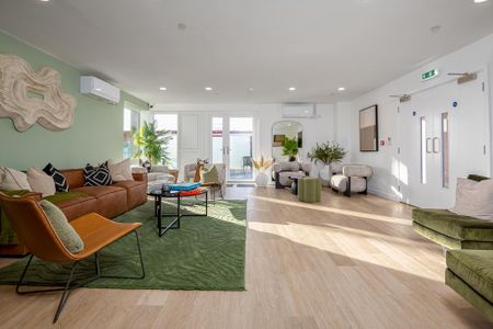 2 bedroom penthouse to rent - Photo 5