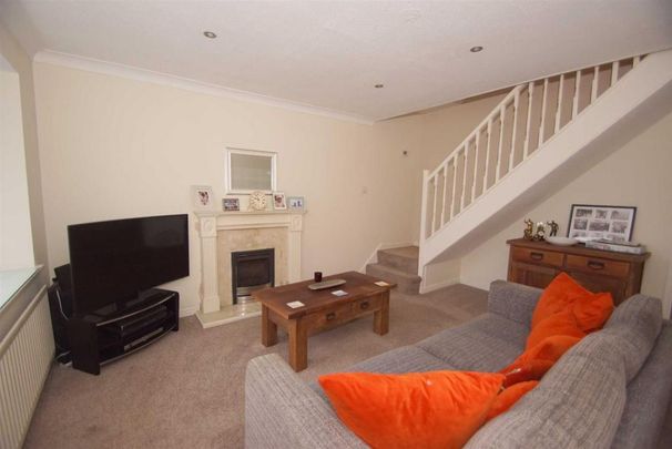 2 bedroom semi-detached house to rent - Photo 1