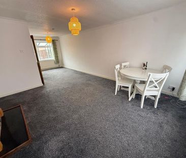 Gresley Avenue, Doncaster, Bawtry - Photo 2