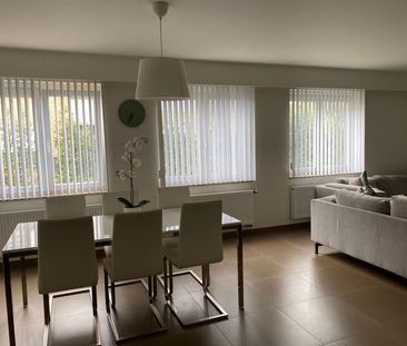 TE HUUR: Gelijkvloers appartement met 2 slaapkamers te Munsterbilzen! - Photo 4