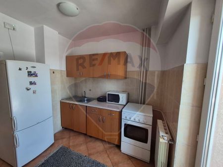 Inchiriere garsoniera în zona P-ta Muncii - Fotografie 4